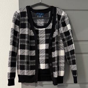 Elegant Black and White Plaid Women's Cardigan Shirt Set